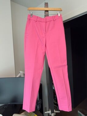 H&M Hot Pink khakis with Elastic Waistband great condition worn once